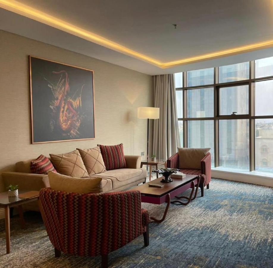 Remaz Suites Hotel Jubail Bagian luar foto