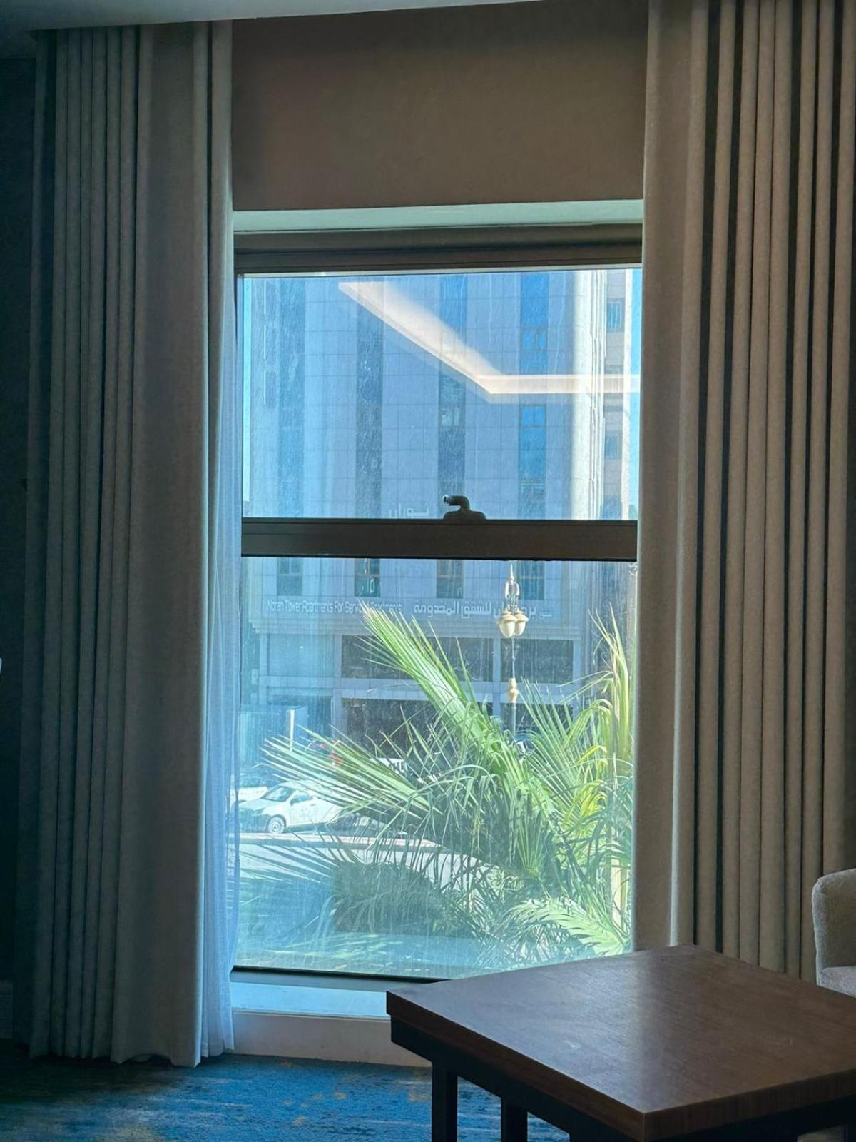 Remaz Suites Hotel Jubail Bagian luar foto