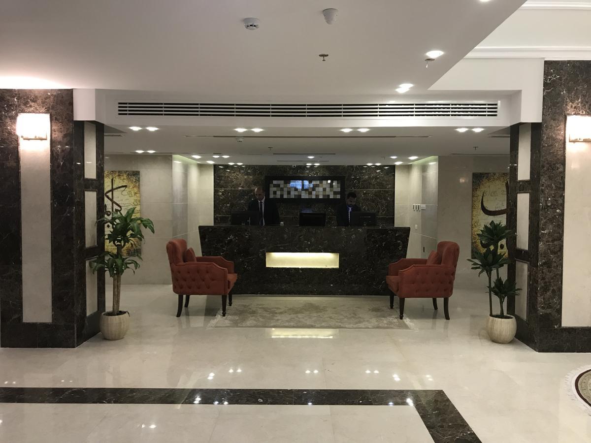 Remaz Suites Hotel Jubail Bagian luar foto