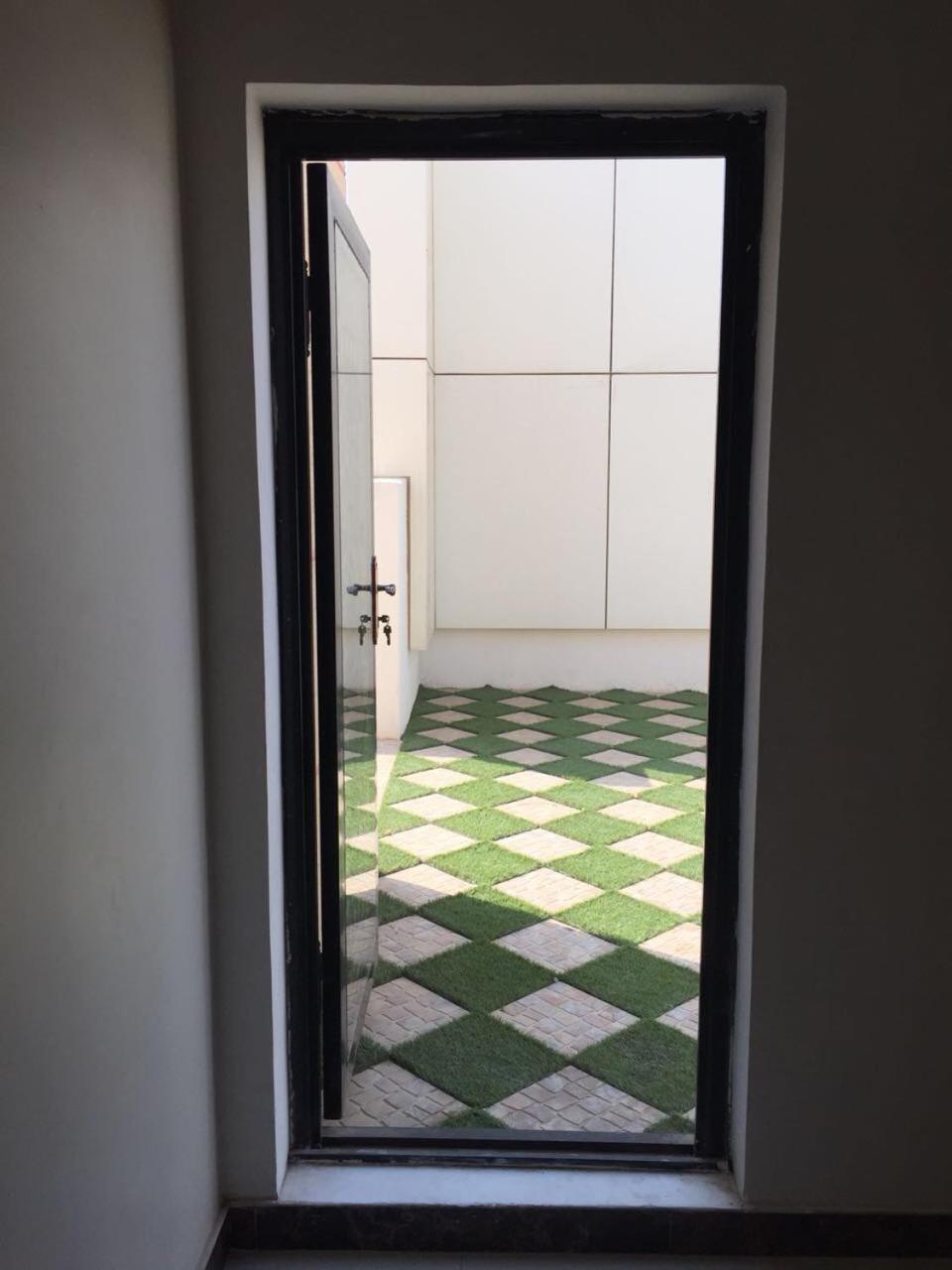 Remaz Suites Hotel Jubail Bagian luar foto